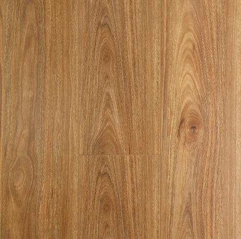 Preference Floors - Laminate Flooring - Oakleaf